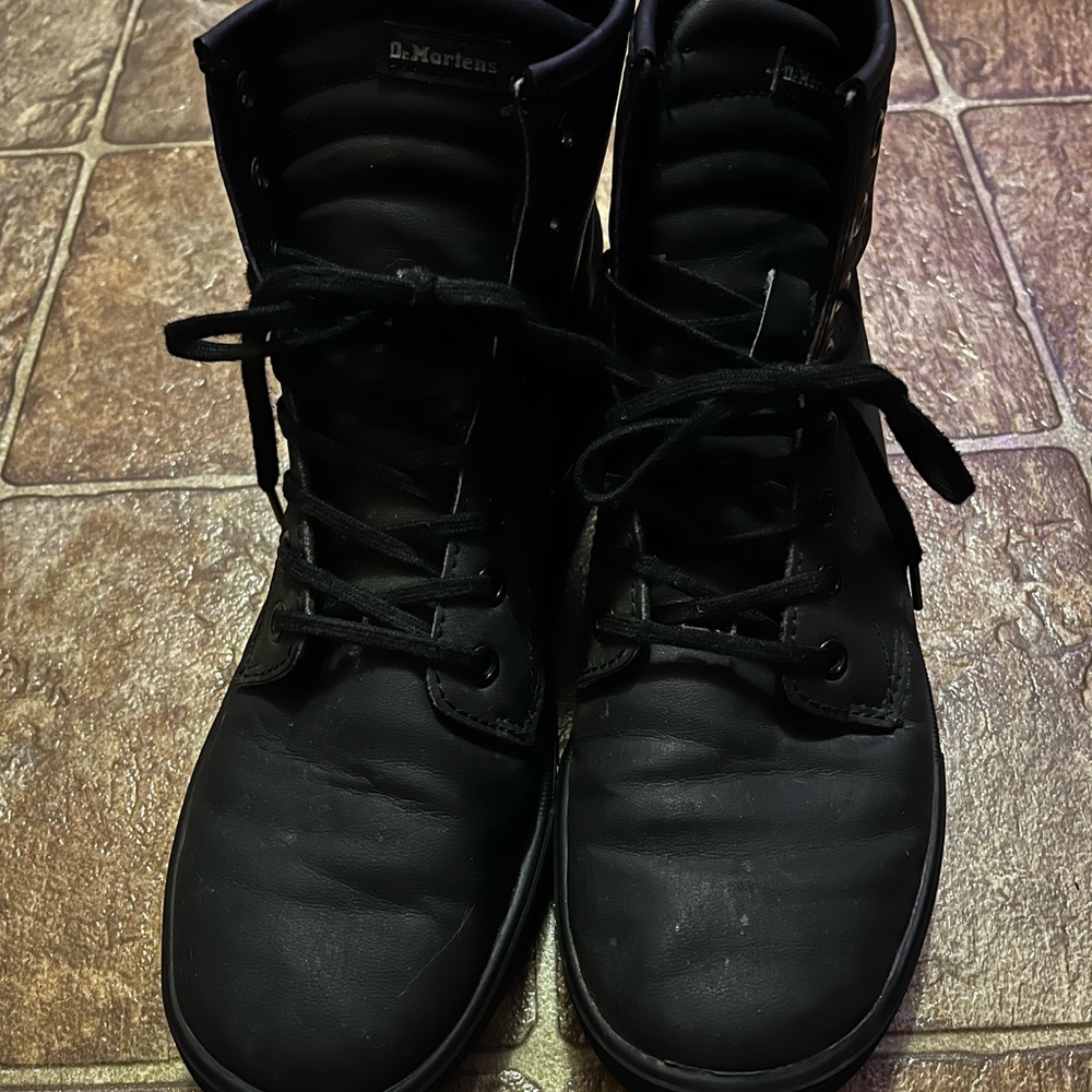Doc Marten's Sheridan Boots Women's 8